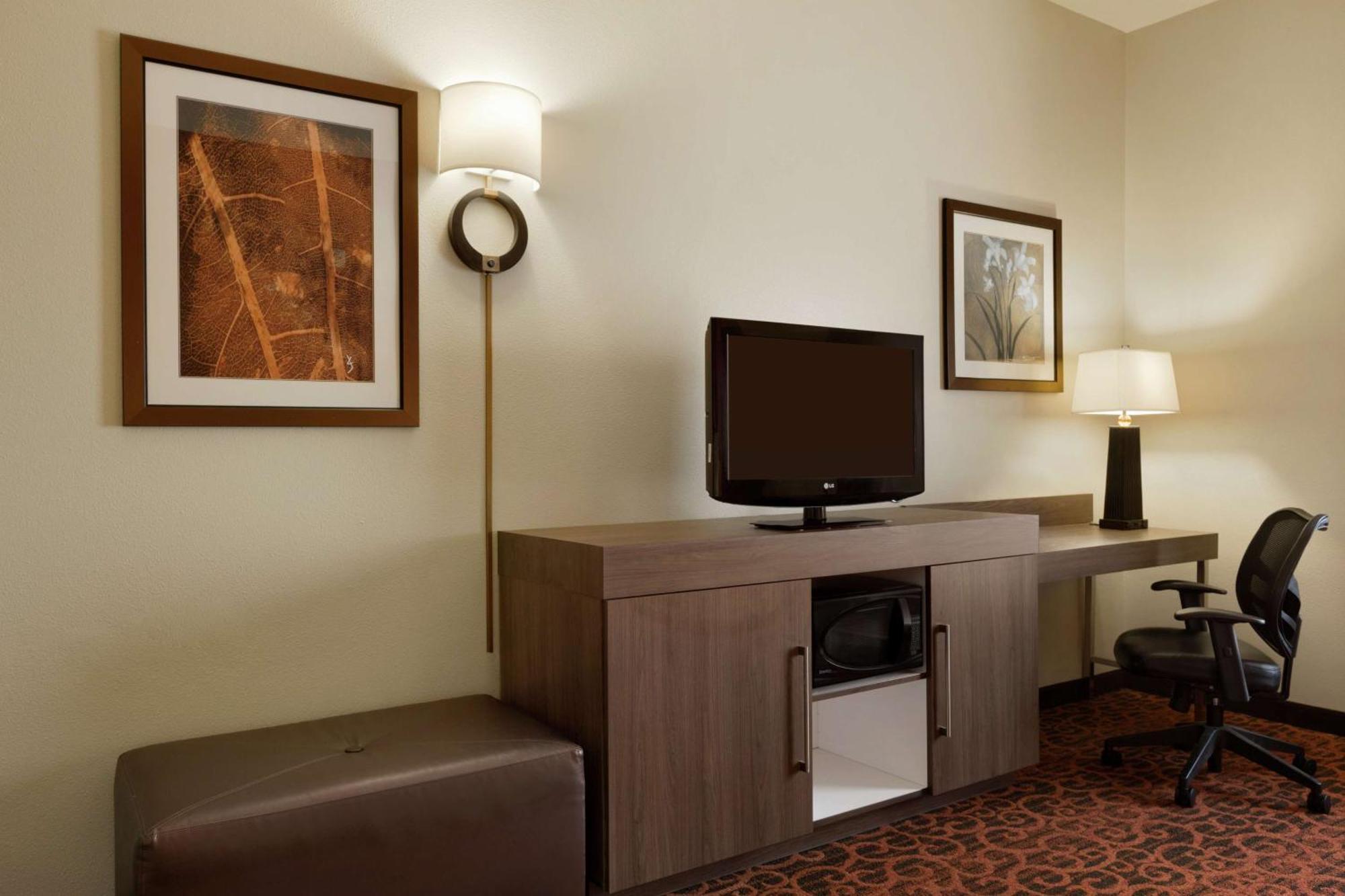 Hampton Inn Wichita Falls-Sikes Senter Mall Extérieur photo