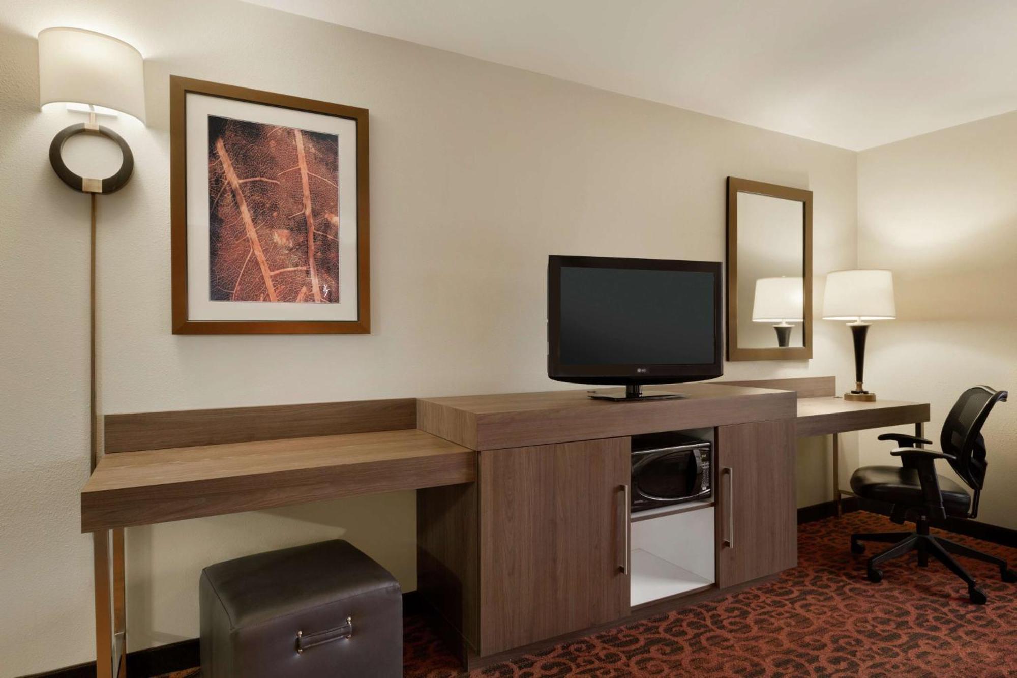 Hampton Inn Wichita Falls-Sikes Senter Mall Extérieur photo