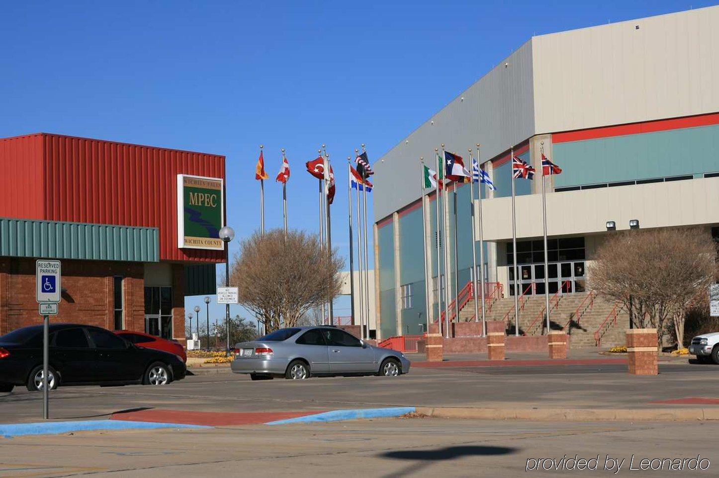Hampton Inn Wichita Falls-Sikes Senter Mall Extérieur photo