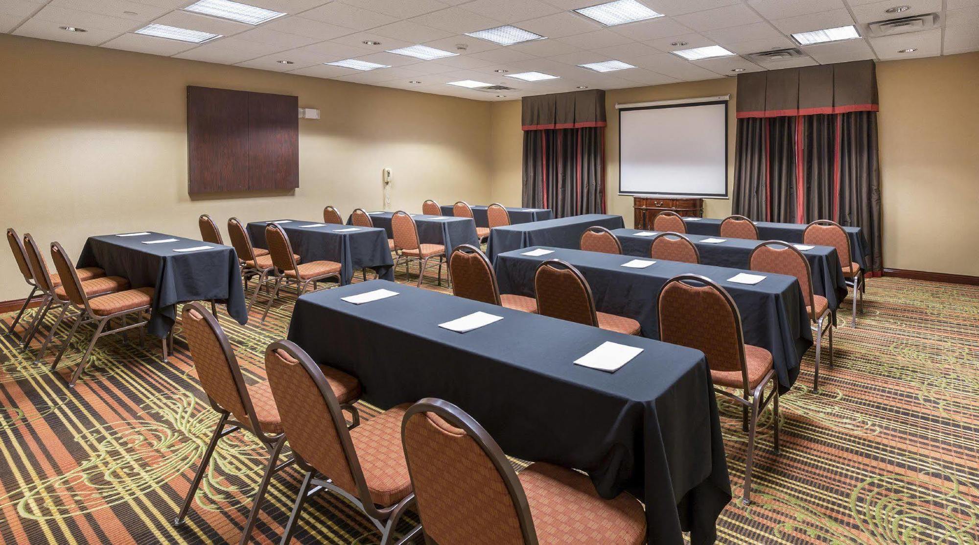Hampton Inn Wichita Falls-Sikes Senter Mall Extérieur photo